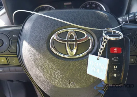 2020 Toyota Rav4 Hybrid Xle z USA, uszkodzony, nr VIN 2T3RWRFV7LW055171